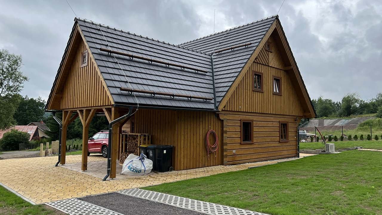 roubenka pod Eliškou Babí