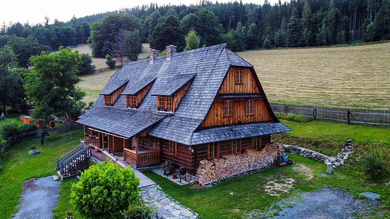 Drevenica pod Lesem - Karlovice