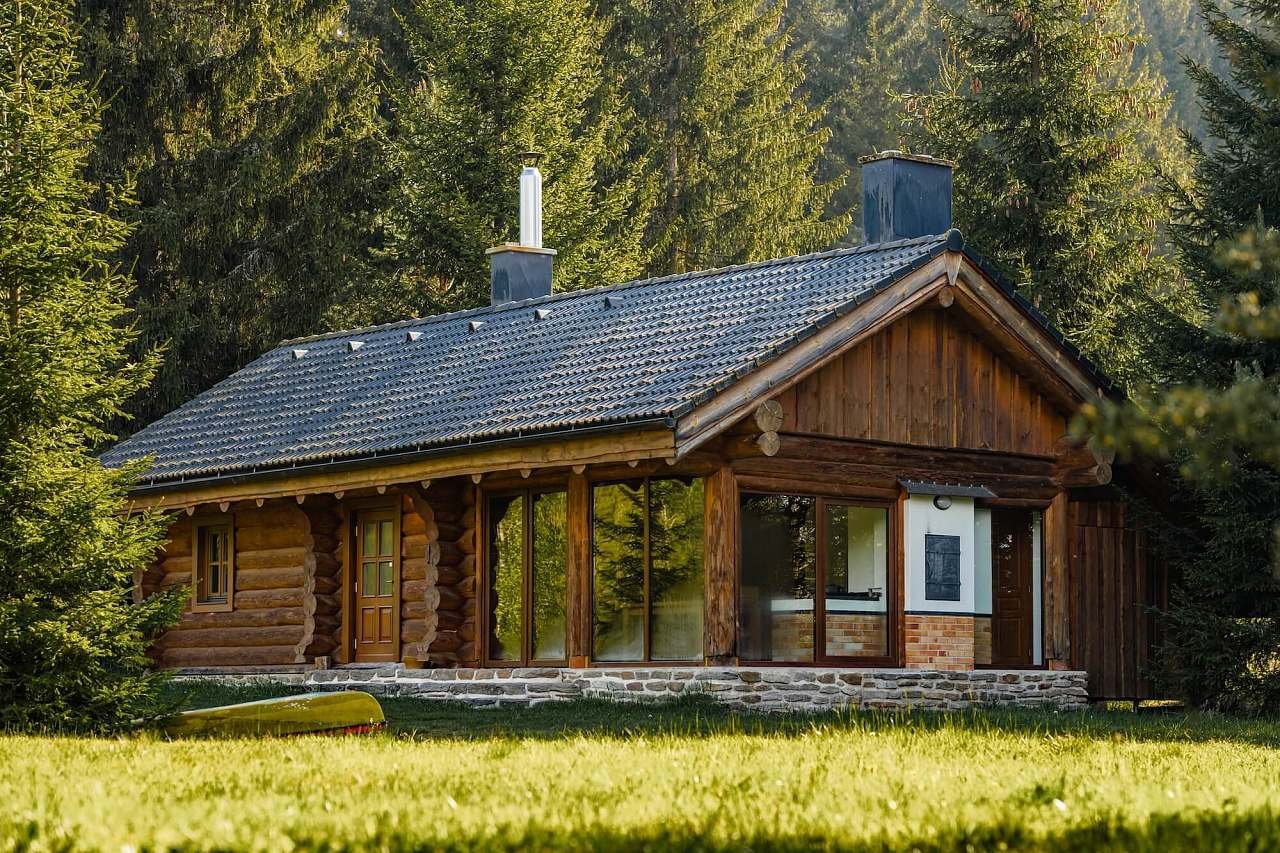 Zrub šumavská vlčice - Strážný