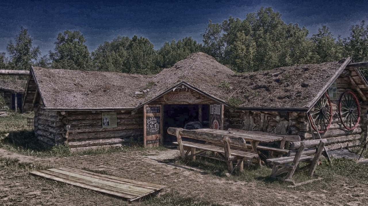 Saloon v pevnosti Fort Hary