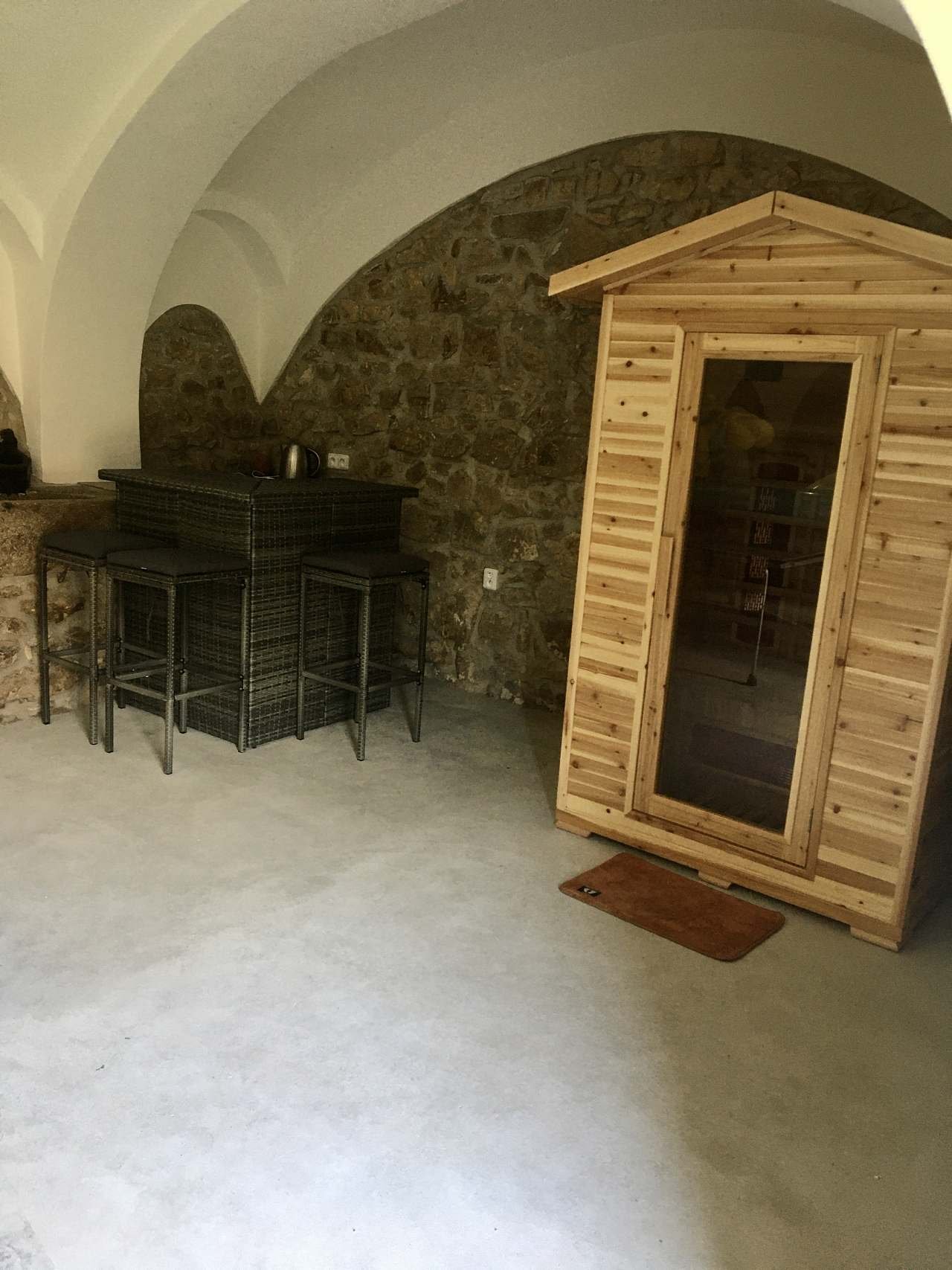 Sauna a bar