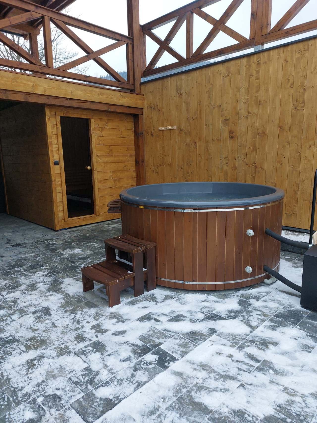 Sauna + kúpacia kaďa