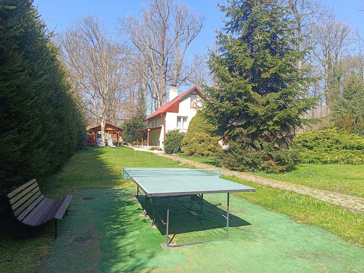 Stolní tenis přímo u chaty