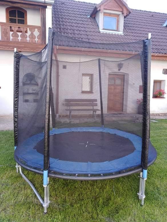 Trampolína pro děti