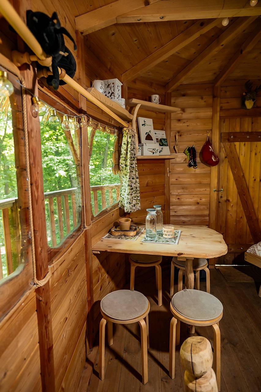 Tree house U Mravence - posezení vevnitř
