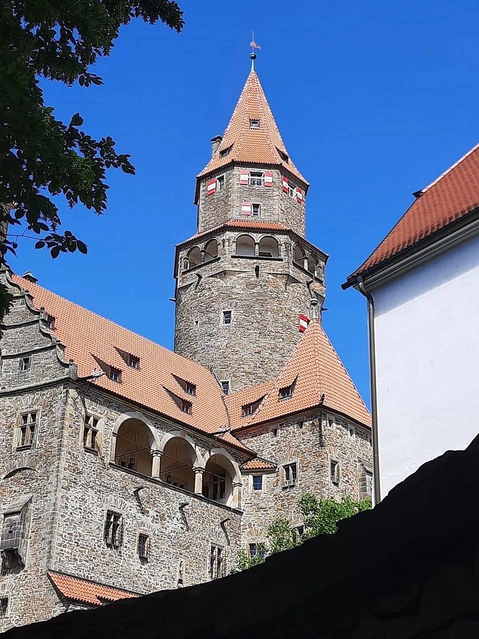 Ubytování pod hradem