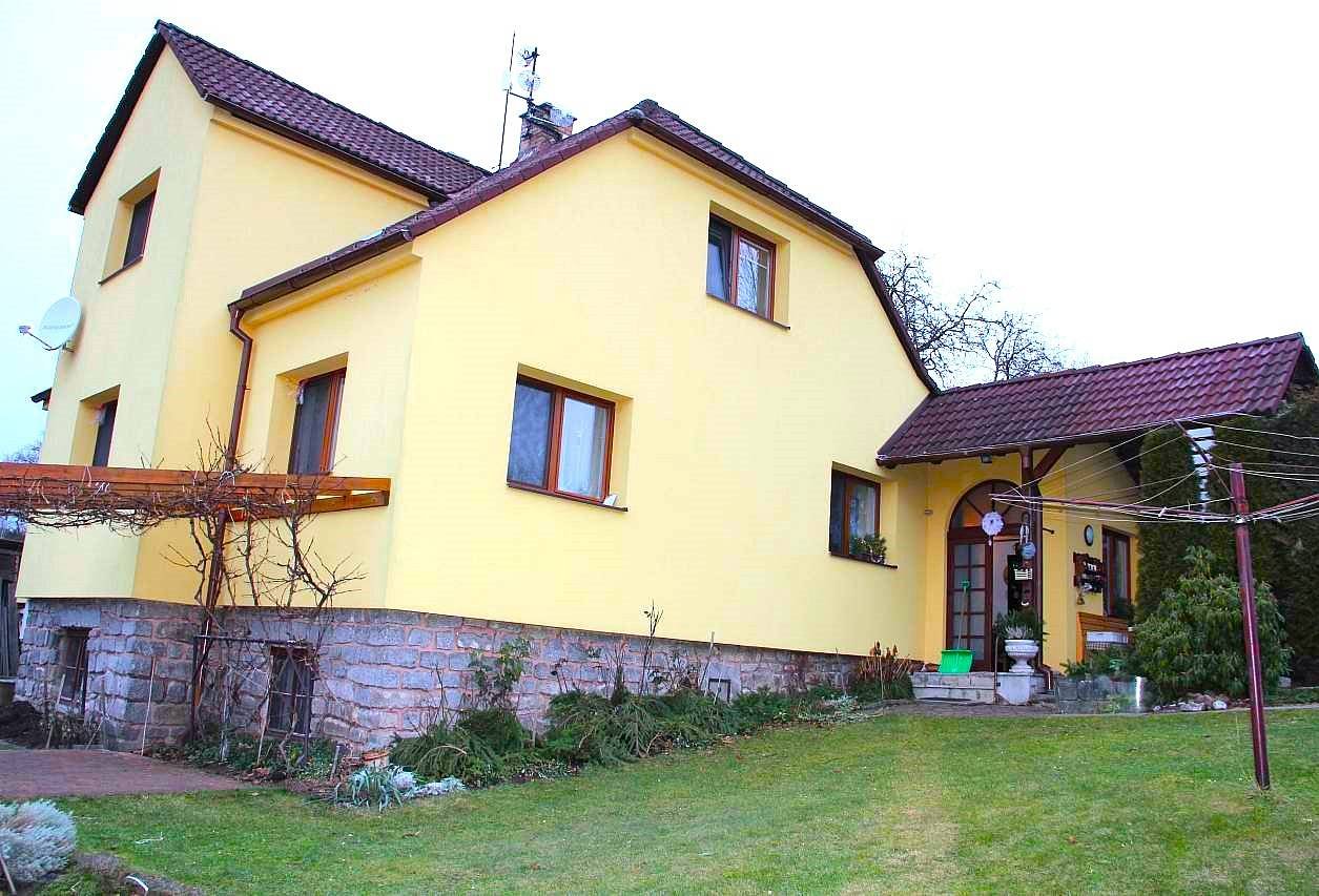 Ubytovanie na skalce - apartman po babičce - Řásná