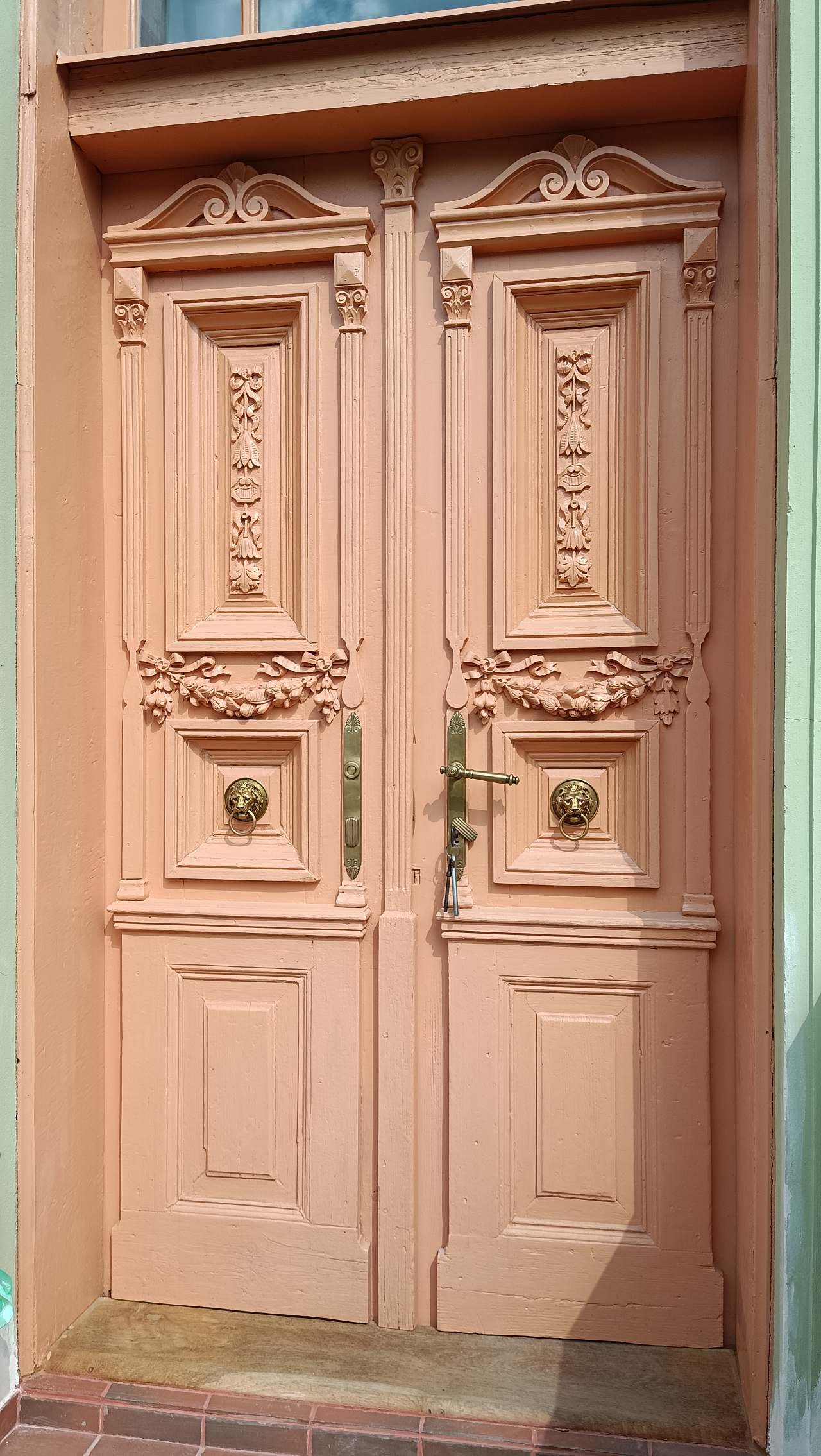 Ubytování U Vladaře - vstupní dveře