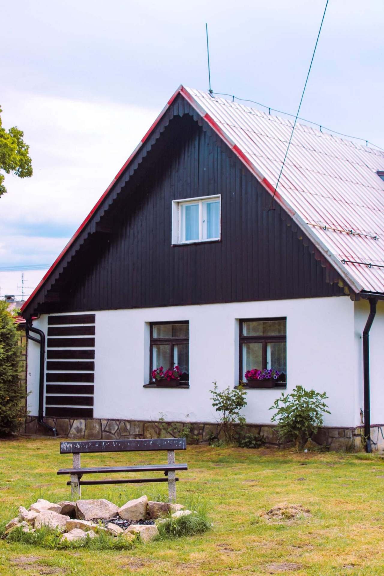 Ubytování za návsí v Mníšku