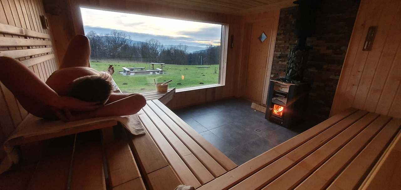Venkovní sauna pro 16 osob