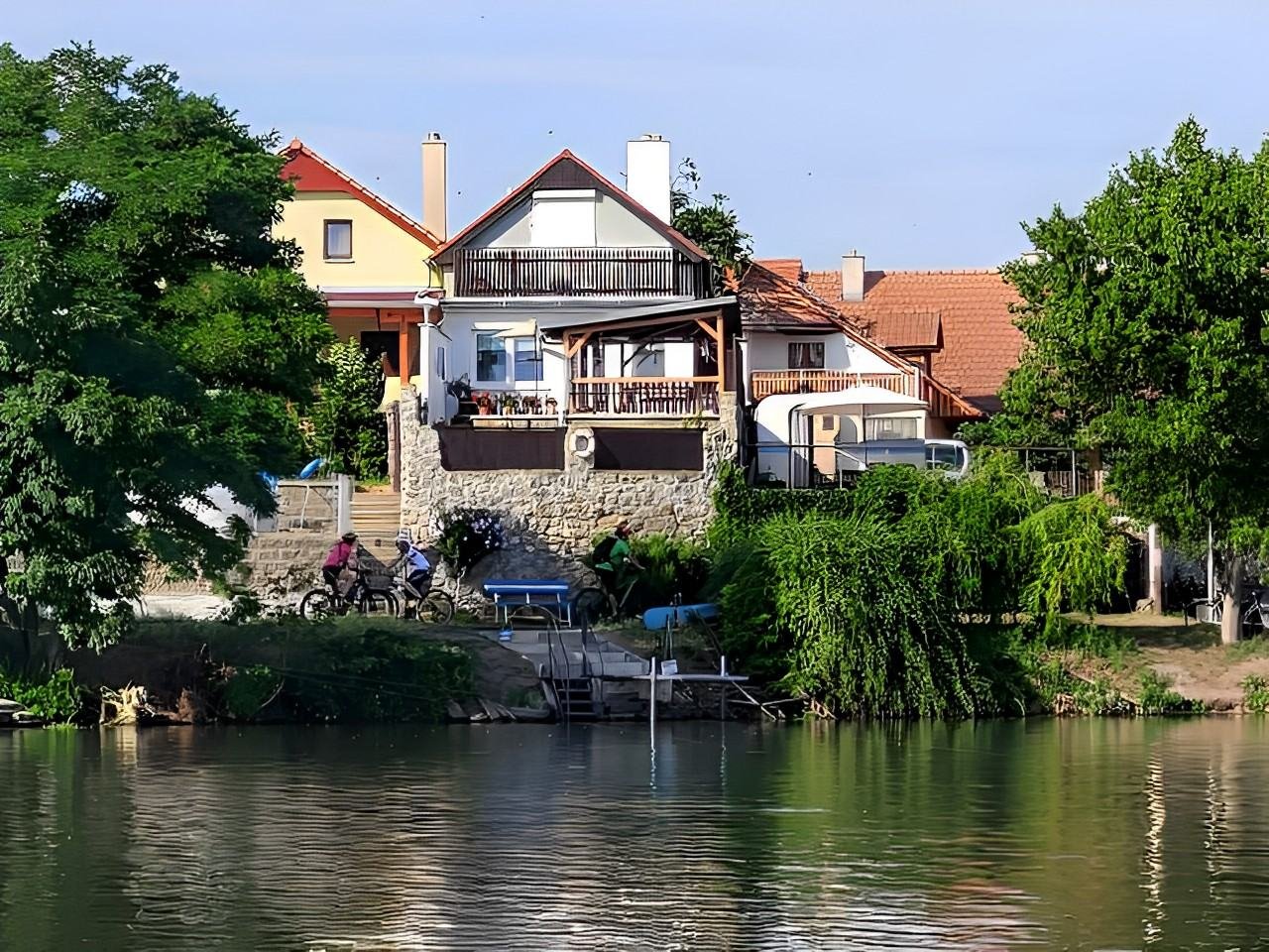 Vínna pivnica U vody  - Pasohlávky