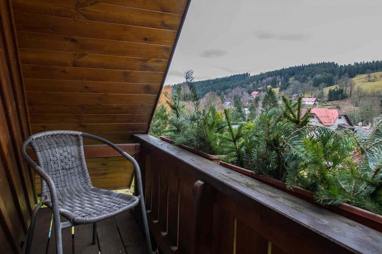 výhled z balkonu