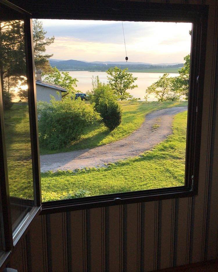 Výhled z ložnice - view from bedroom