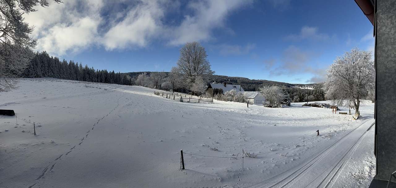 Výhled z pokoje na Zadov.