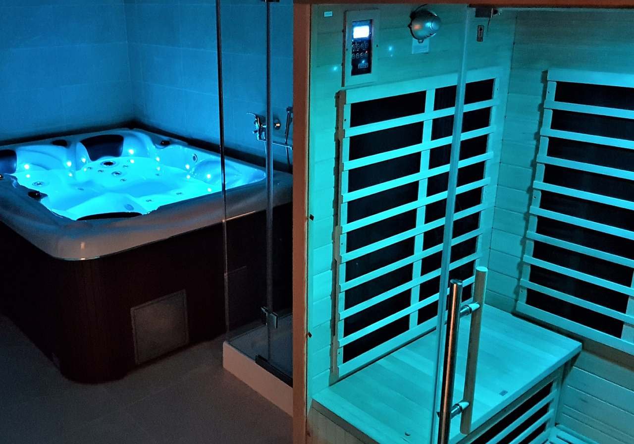 Wellnes - sauna a vířivka