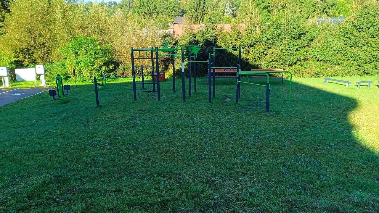 workoutové hřiště 100 m od chaty - Chalet Babory
