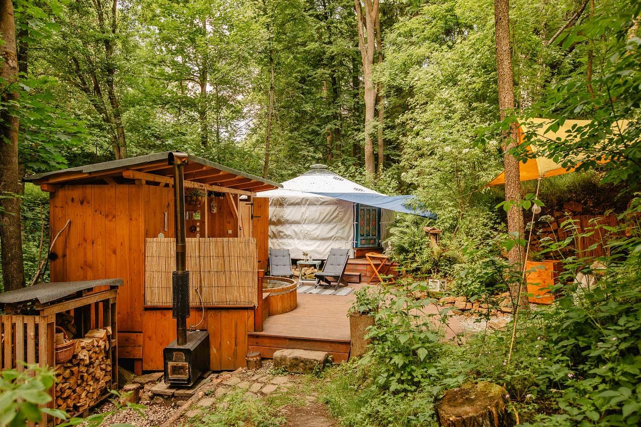 Yurt in the Wood - Hvězda