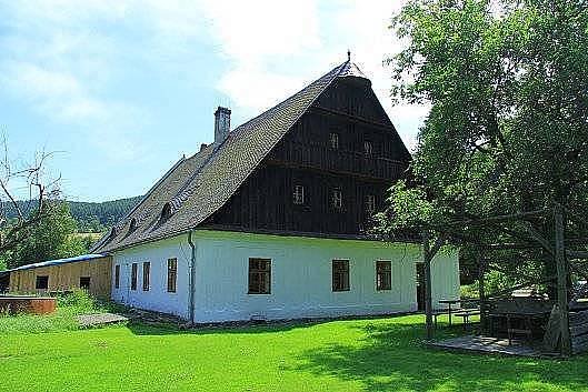 Bývalý zájezdní hostinec - Holčovice