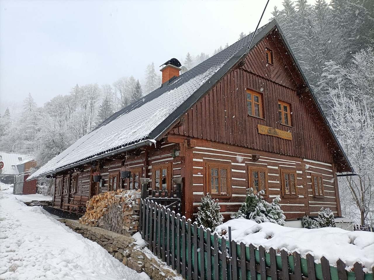 Chata U tří medvědů - Černý Důl - Východné Čechy